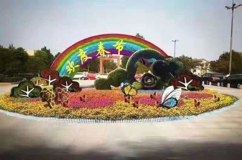 四川成都仿真綠雕定制廠家 歡度五一廣場綠雕造型成都廠家專業(yè)定制